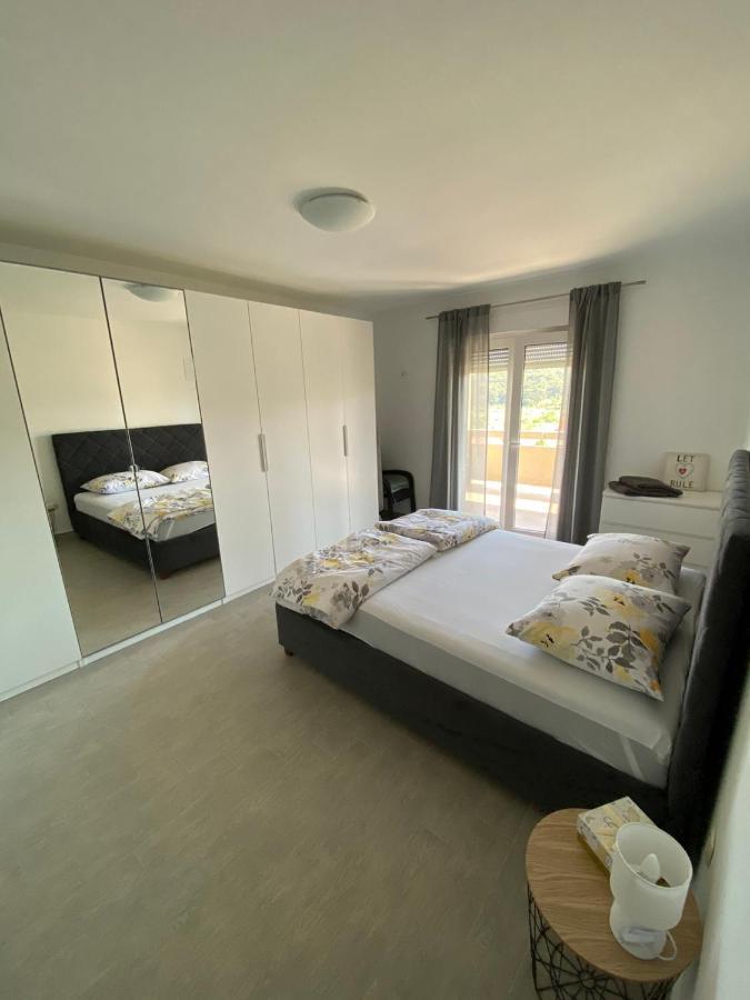 Apartman Ana Kampor エクステリア 写真